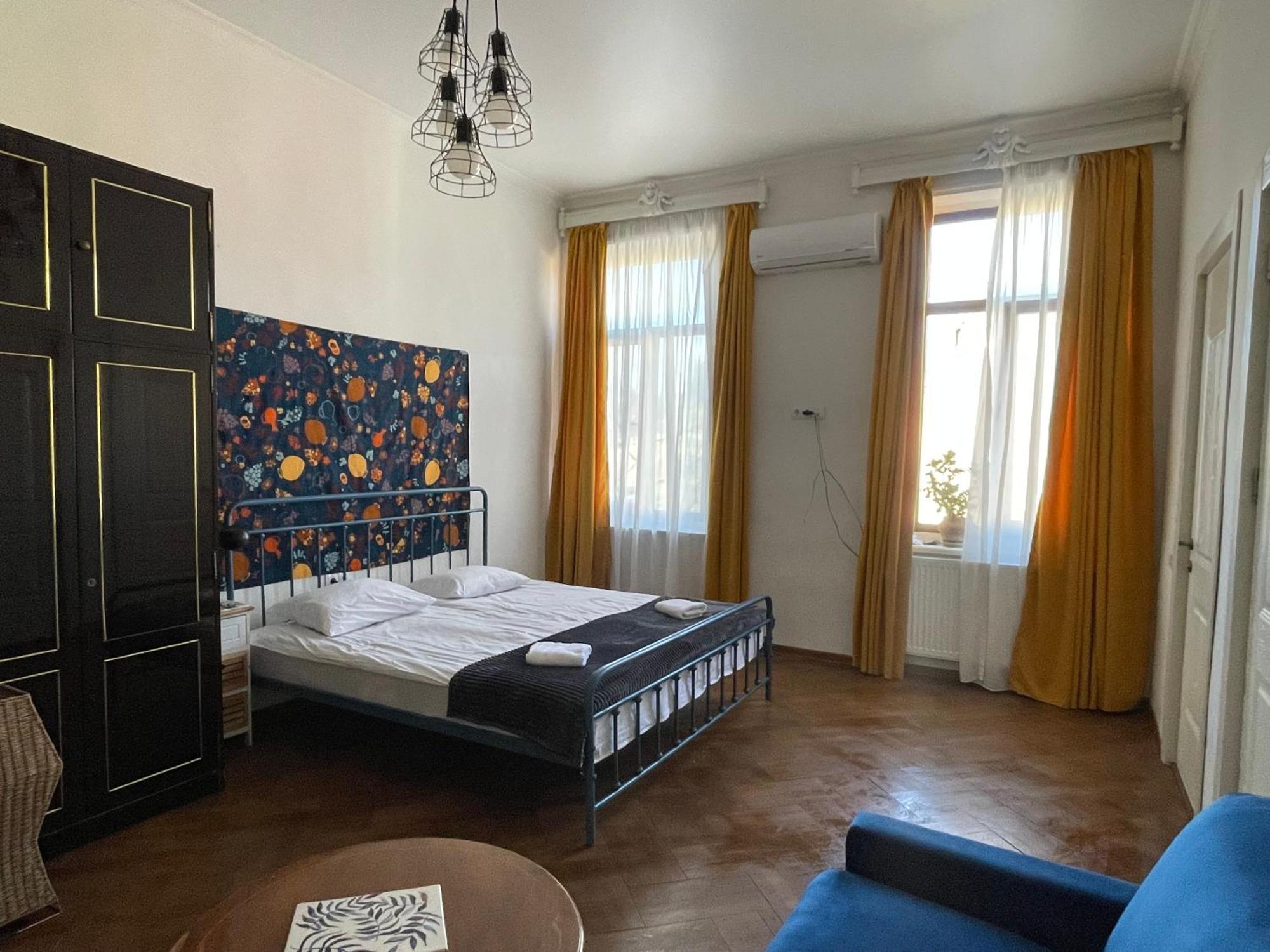 Гостевой дом 3rd Floor Тбилиси Экстерьер фото